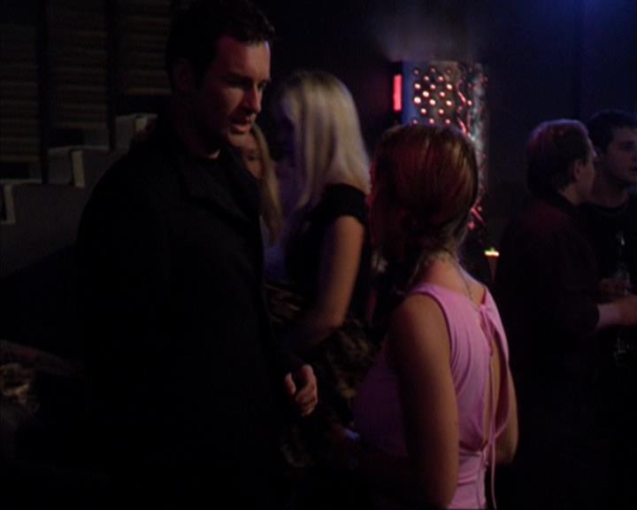 Charmed-Online-dot-319TheDemonWhoCameInFromTheCold0055.jpg
