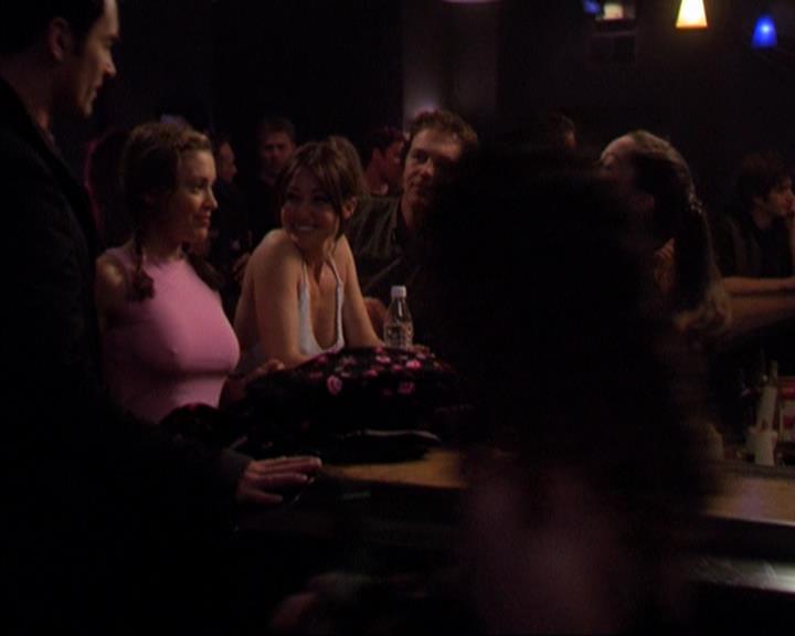 Charmed-Online-dot-319TheDemonWhoCameInFromTheCold0081.jpg