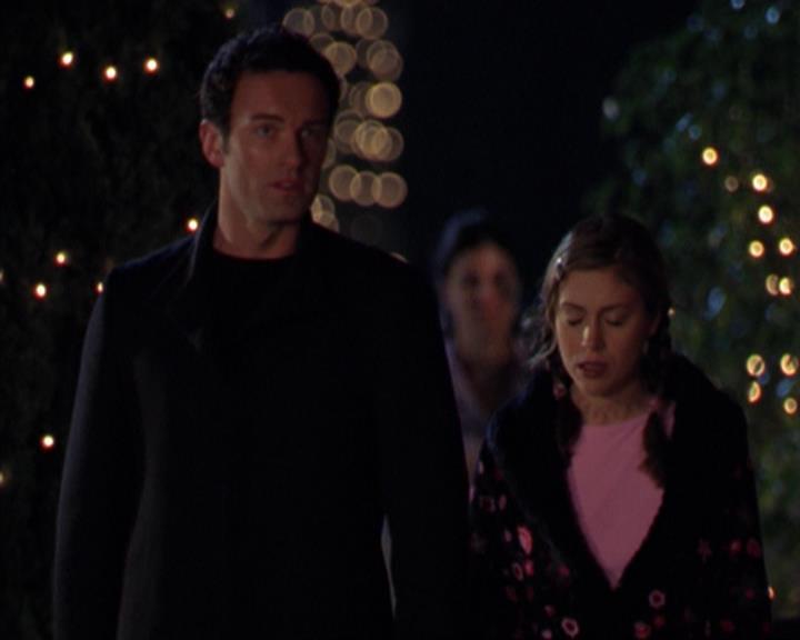 Charmed-Online-dot-319TheDemonWhoCameInFromTheCold0142.jpg