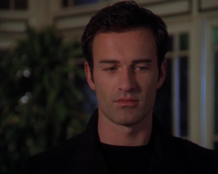 Charmed-Online-dot-319TheDemonWhoCameInFromTheCold0371.jpg