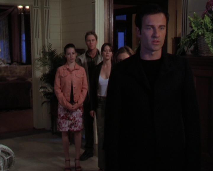 Charmed-Online-dot-319TheDemonWhoCameInFromTheCold0374.jpg