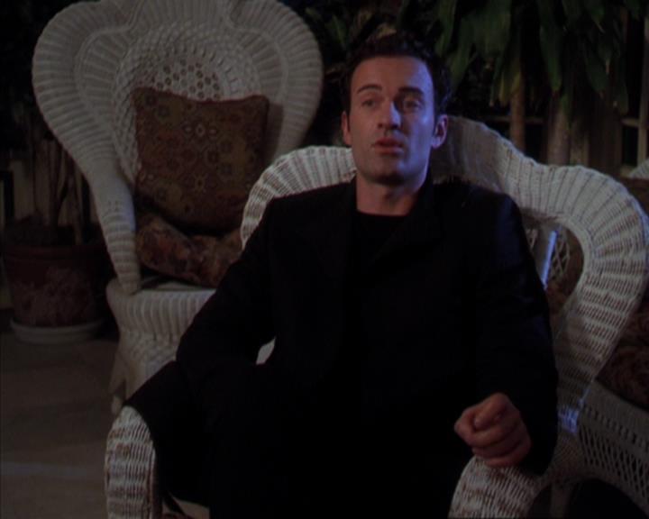 Charmed-Online-dot-319TheDemonWhoCameInFromTheCold0406.jpg