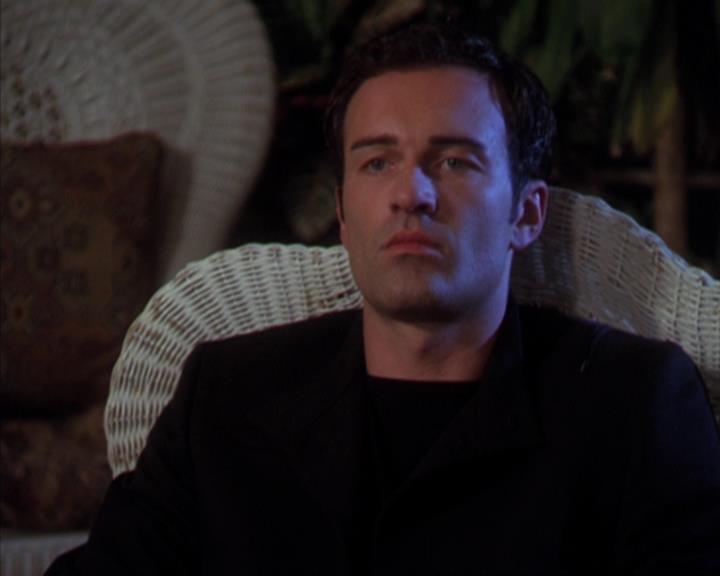 Charmed-Online-dot-319TheDemonWhoCameInFromTheCold0434.jpg