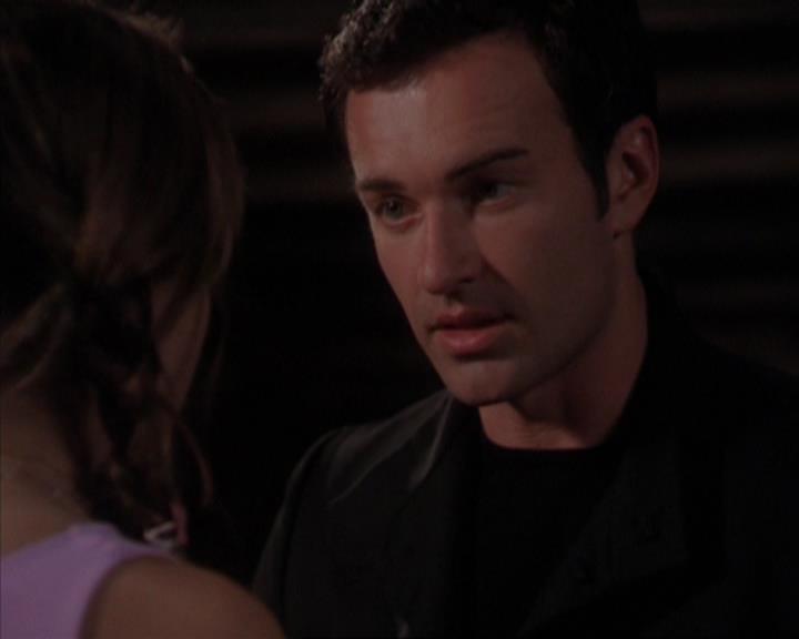 Charmed-Online-dot-319TheDemonWhoCameInFromTheCold0640.jpg