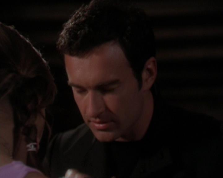 Charmed-Online-dot-319TheDemonWhoCameInFromTheCold0653.jpg