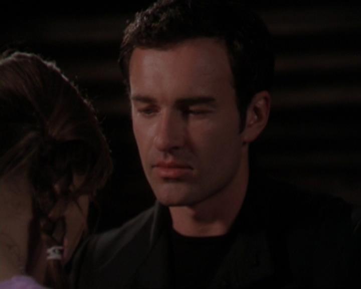 Charmed-Online-dot-319TheDemonWhoCameInFromTheCold0655.jpg