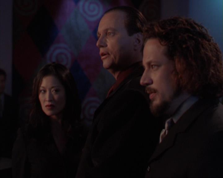 Charmed-Online-dot-319TheDemonWhoCameInFromTheCold0678.jpg