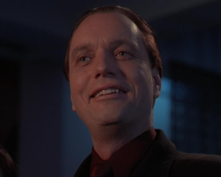 Charmed-Online-dot-319TheDemonWhoCameInFromTheCold0687.jpg