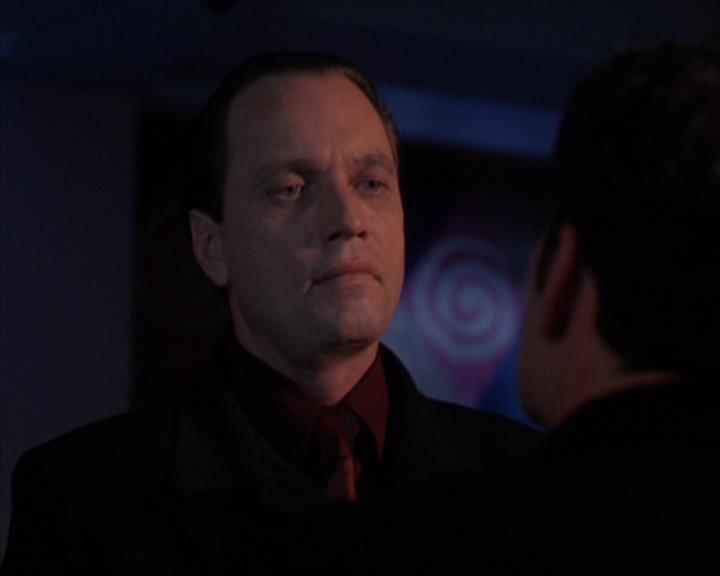 Charmed-Online-dot-319TheDemonWhoCameInFromTheCold0782.jpg