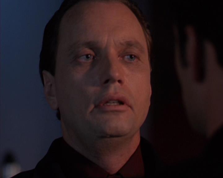 Charmed-Online-dot-319TheDemonWhoCameInFromTheCold0824.jpg