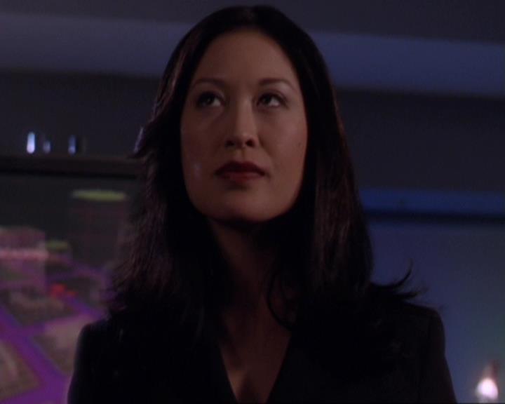 Charmed-Online-dot-319TheDemonWhoCameInFromTheCold0846.jpg