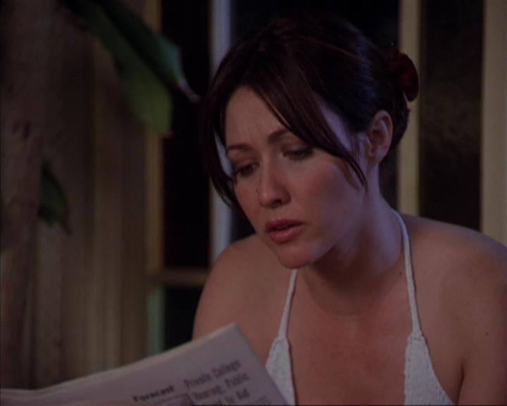 Charmed-Online-dot-319TheDemonWhoCameInFromTheCold0919.jpg