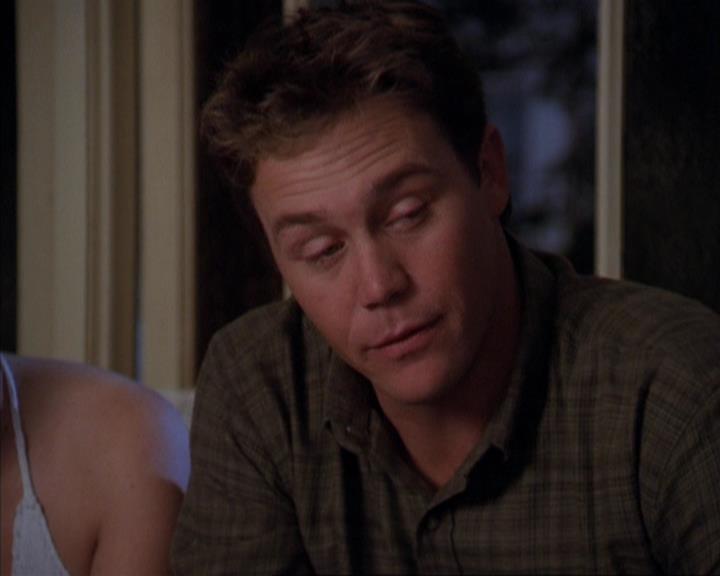Charmed-Online-dot-319TheDemonWhoCameInFromTheCold0931.jpg