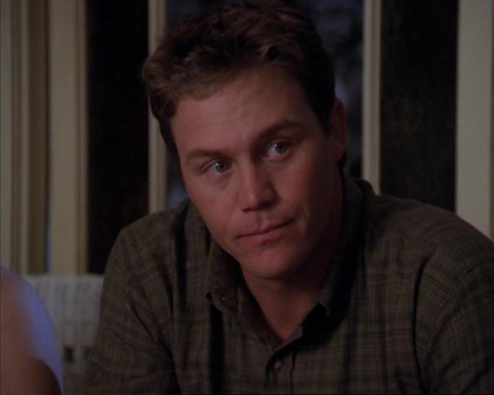 Charmed-Online-dot-319TheDemonWhoCameInFromTheCold0949.jpg