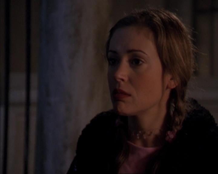 Charmed-Online-dot-319TheDemonWhoCameInFromTheCold0990.jpg