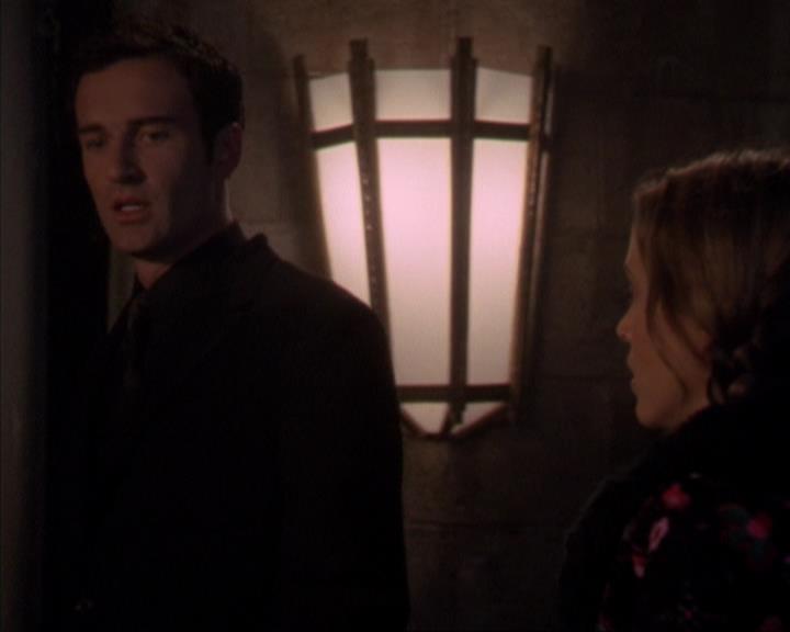 Charmed-Online-dot-319TheDemonWhoCameInFromTheCold0994.jpg