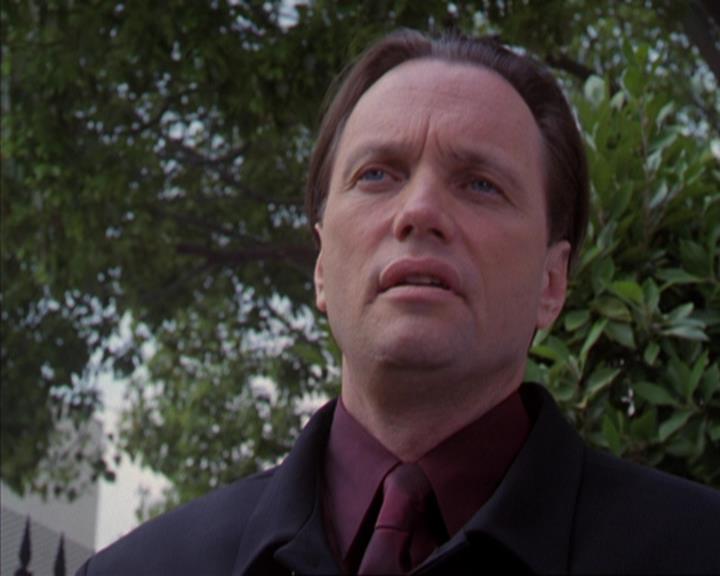 Charmed-Online-dot-319TheDemonWhoCameInFromTheCold1234.jpg