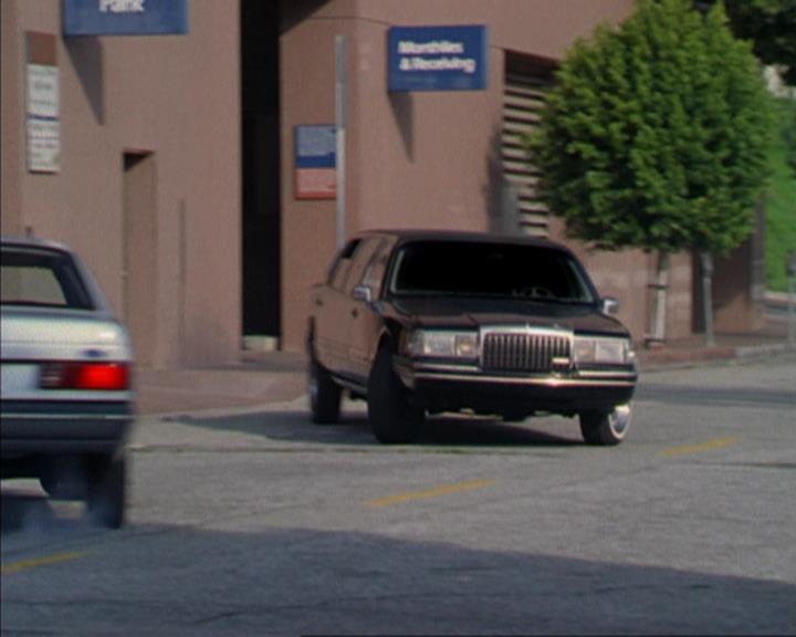 Charmed-Online-dot-319TheDemonWhoCameInFromTheCold1255.jpg Charmed-Online-dot-319TheDemonWhoCameInFromTheCold1255.jpg