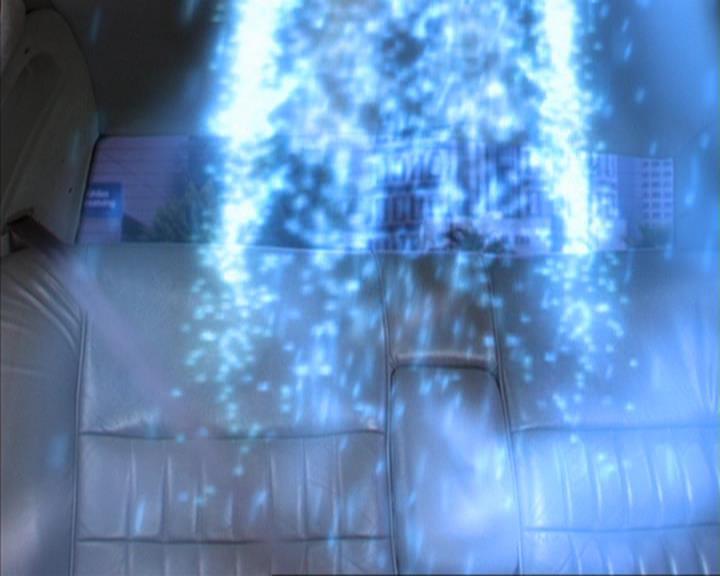 Charmed-Online-dot-319TheDemonWhoCameInFromTheCold1291.jpg