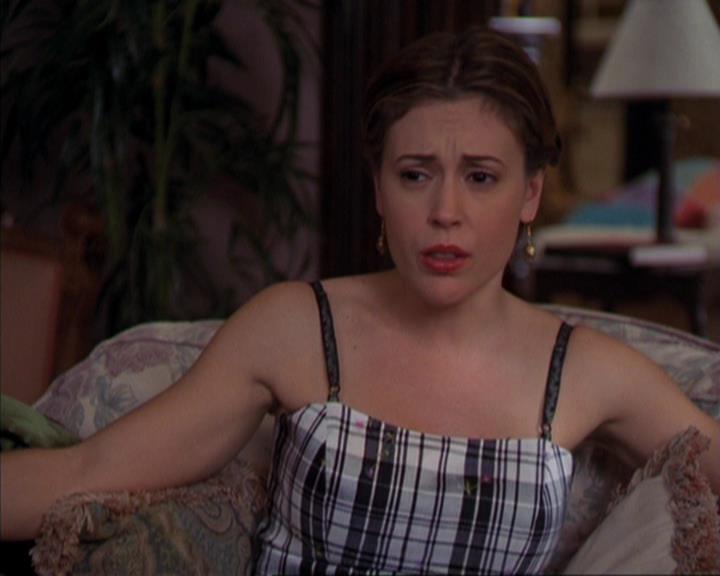 Charmed-Online-dot-319TheDemonWhoCameInFromTheCold1448.jpg Charmed-Online-dot-319TheDemonWhoCameInFromTheCold1448.jpg