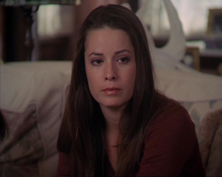 Charmed-Online-dot-319TheDemonWhoCameInFromTheCold1465.jpg