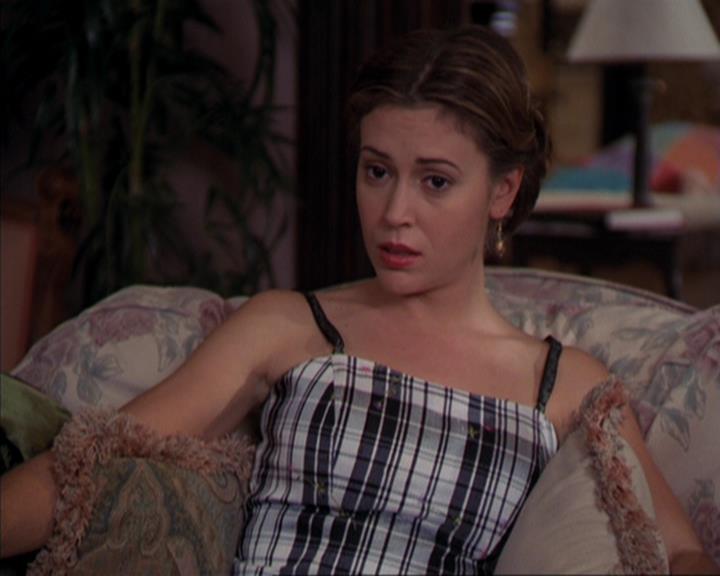 Charmed-Online-dot-319TheDemonWhoCameInFromTheCold1506.jpg