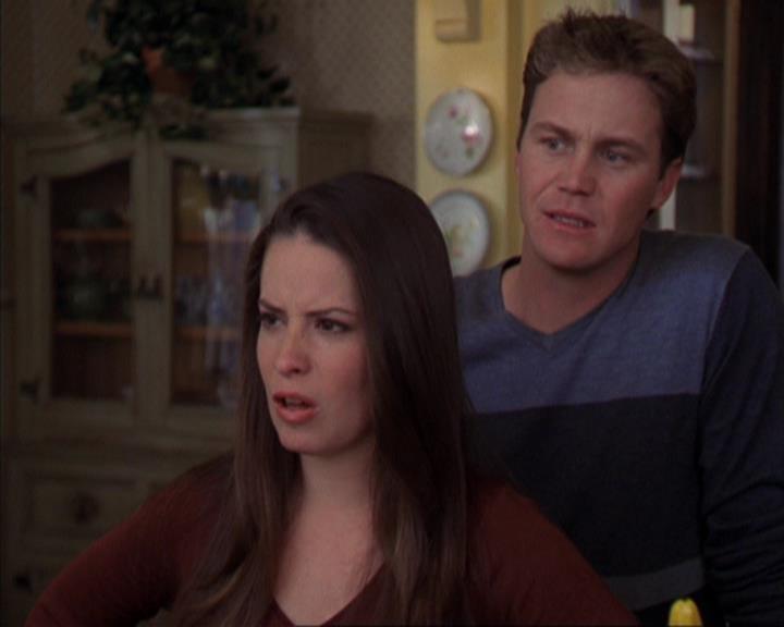 Charmed-Online-dot-319TheDemonWhoCameInFromTheCold1539.jpg