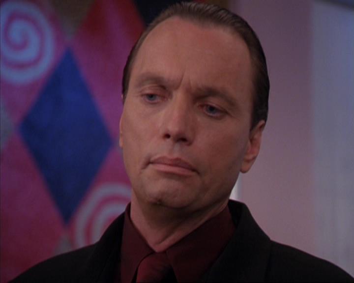 Charmed-Online-dot-319TheDemonWhoCameInFromTheCold1738.jpg Charmed-Online-dot-319TheDemonWhoCameInFromTheCold1738.jpg