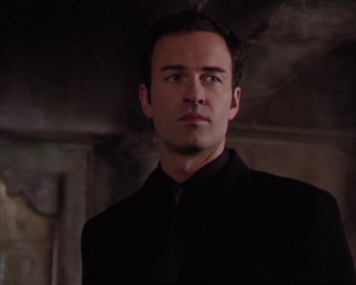 Charmed-Online-dot-319TheDemonWhoCameInFromTheCold1749.jpg