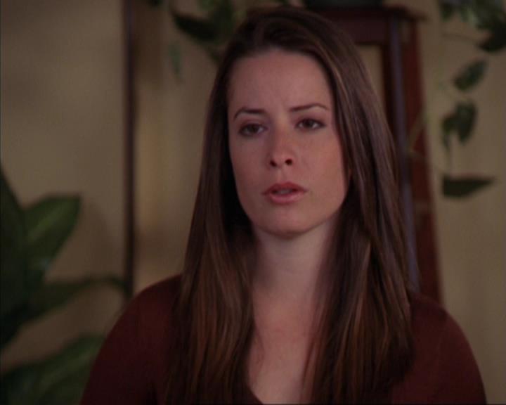 Charmed-Online-dot-319TheDemonWhoCameInFromTheCold1829.jpg
