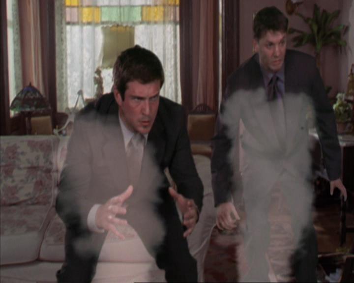 Charmed-Online-dot-319TheDemonWhoCameInFromTheCold1859.jpg