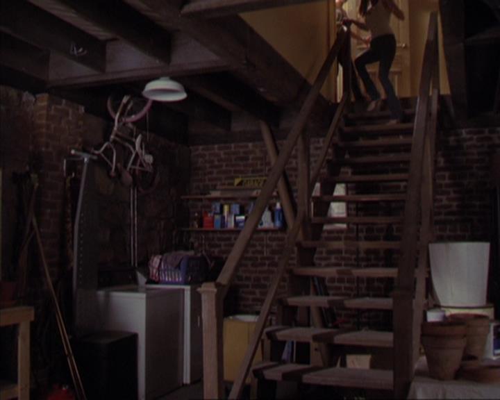 Charmed-Online-dot-319TheDemonWhoCameInFromTheCold1872.jpg