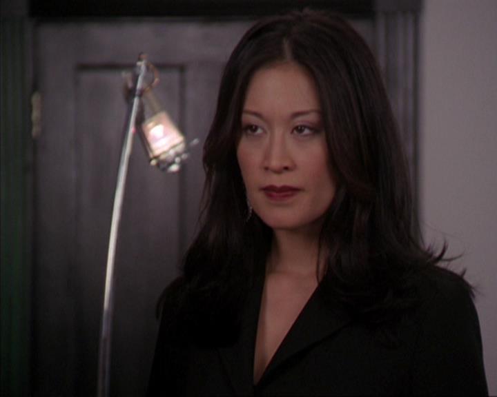 Charmed-Online-dot-319TheDemonWhoCameInFromTheCold1982.jpg