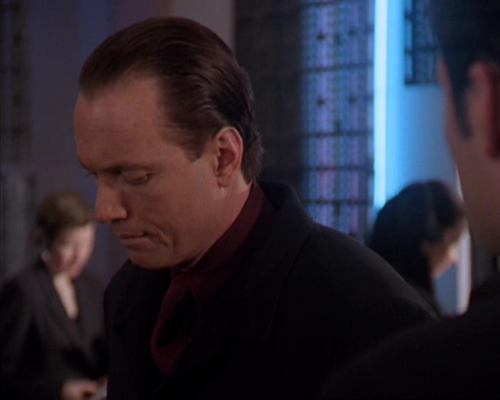 Charmed-Online-dot-319TheDemonWhoCameInFromTheCold1990.jpg
