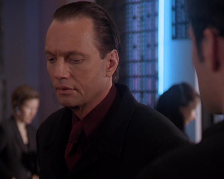 Charmed-Online-dot-319TheDemonWhoCameInFromTheCold1994.jpg
