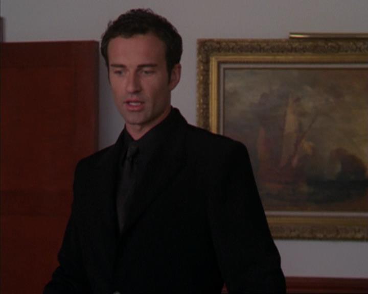 Charmed-Online-dot-319TheDemonWhoCameInFromTheCold2100.jpg