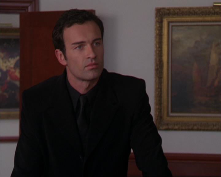 Charmed-Online-dot-319TheDemonWhoCameInFromTheCold2108.jpg