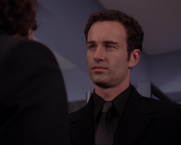 Charmed-Online-dot-319TheDemonWhoCameInFromTheCold2187.jpg