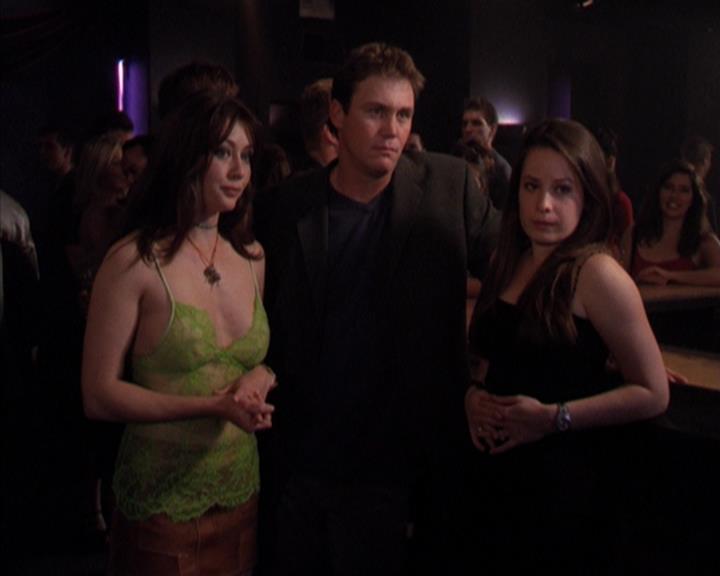 Charmed-Online-dot-319TheDemonWhoCameInFromTheCold2266.jpg