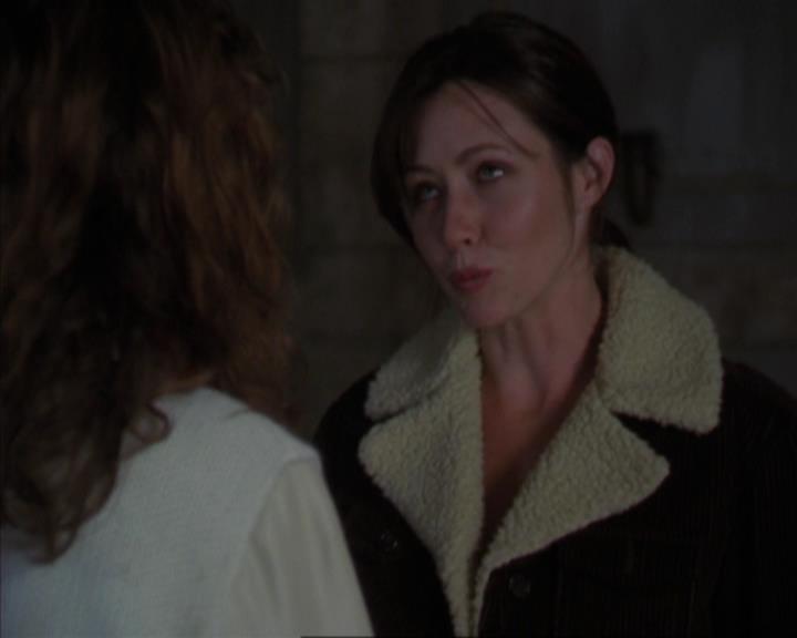 Charmed-Online-dot-320ExitStrategy0051.jpg