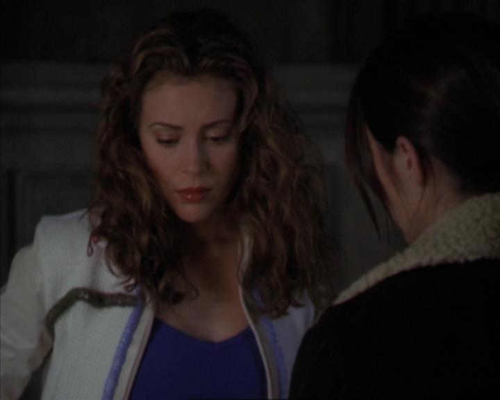 Charmed-Online-dot-320ExitStrategy0056.jpg