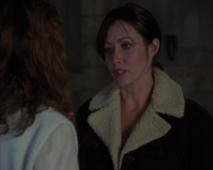 Charmed-Online-dot-320ExitStrategy0057.jpg