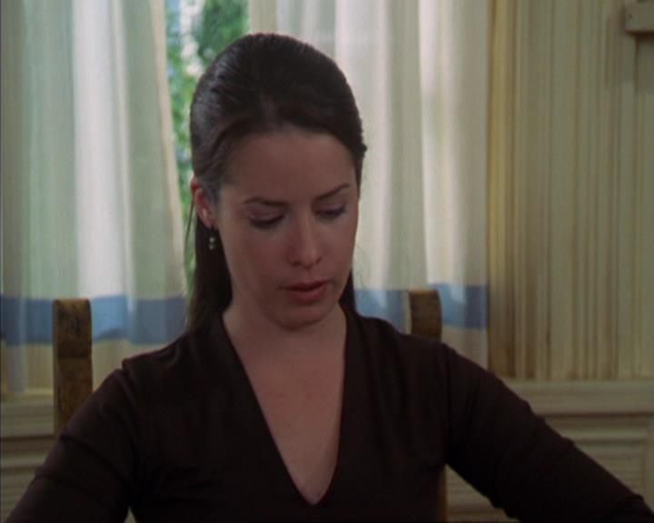 Charmed-Online-dot-320ExitStrategy0226.jpg