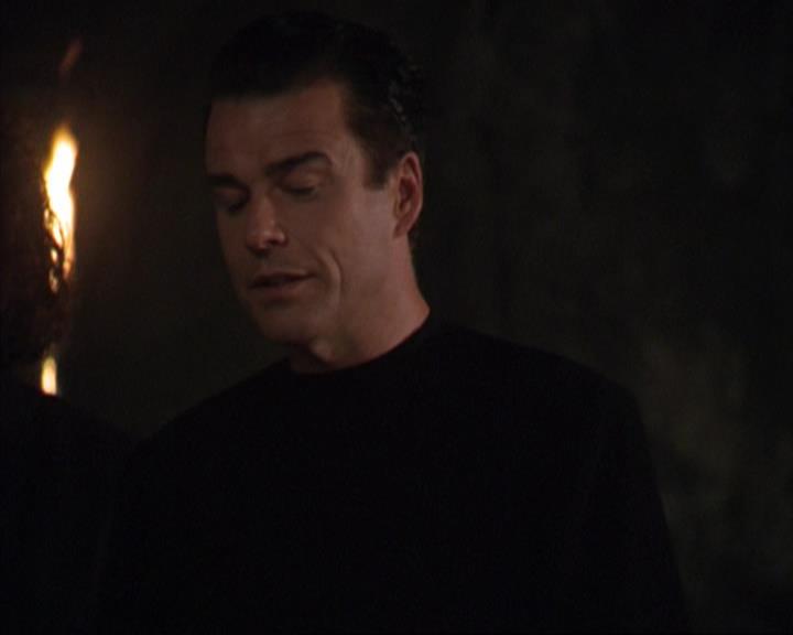 Charmed-Online-dot-320ExitStrategy0393.jpg Charmed-Online-dot-320ExitStrategy0393.jpg