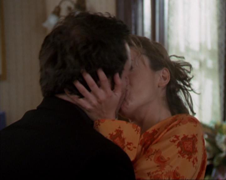 Charmed-Online-dot-320ExitStrategy0460.jpg