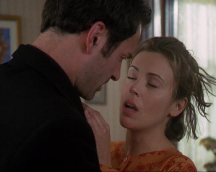 Charmed-Online-dot-320ExitStrategy0492.jpg