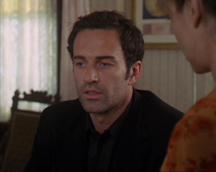 Charmed-Online-dot-320ExitStrategy0539.jpg Charmed-Online-dot-320ExitStrategy0539.jpg