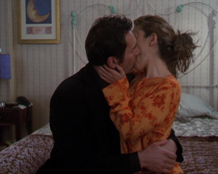 Charmed-Online-dot-320ExitStrategy0584.jpg