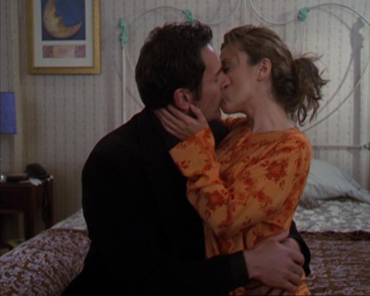 Charmed-Online-dot-320ExitStrategy0585.jpg