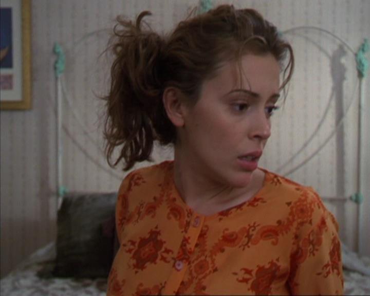 Charmed-Online-dot-320ExitStrategy0596.jpg